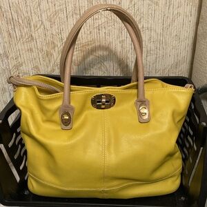 Charming Charlie 
Shoulder Bag